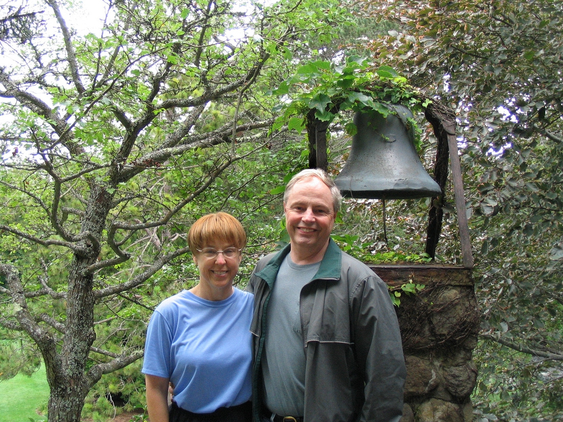 2004-09-10 1 Vesper Hill Children's Chapel bell, Scene of Our Wedding, 9-11-1999.jpg