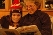2004-12-24 Martha & Christy, Williamstown.jpg