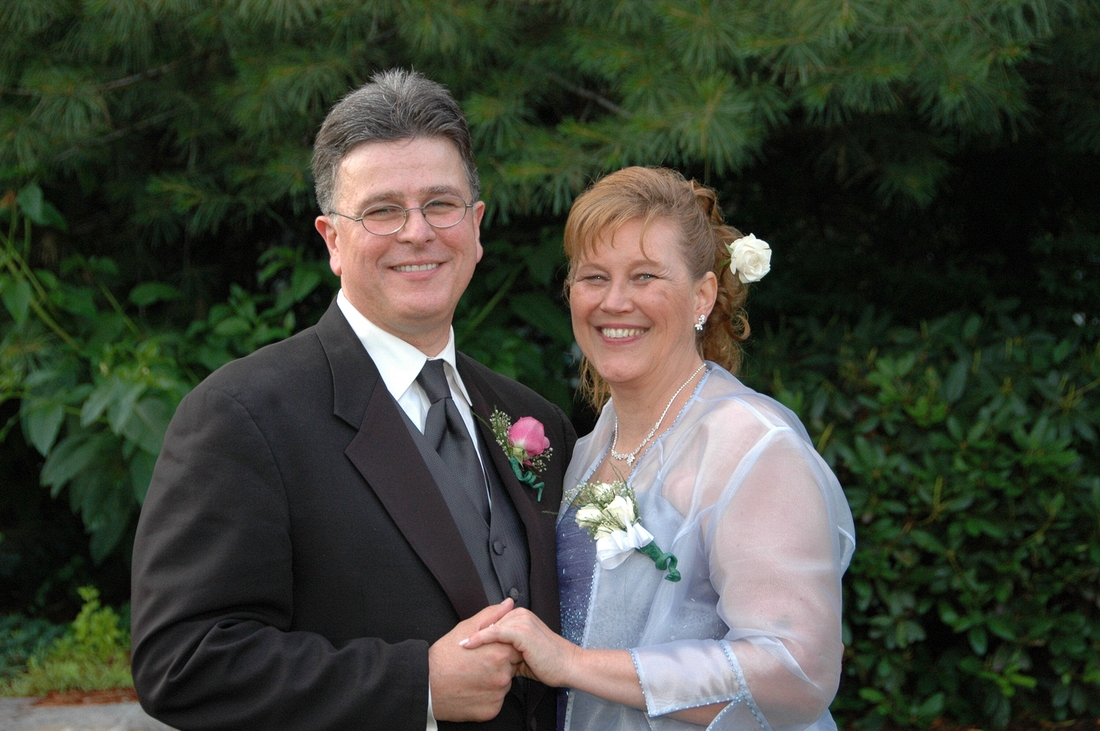 2007-07-06 3 Felix and Sandy Pineau (Draper friends).jpg