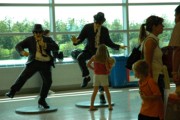 2007-07-23 Stella meets the Blues Brothers, Chicago Airport.jpg