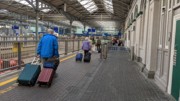 2022-06-08 130 Pete & Ellen hauling; Heuston Station, Dublin.jpg