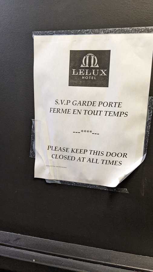 2022-06-10 027 Fire safety not a priority, LELUX Hotel, Montreal.jpg