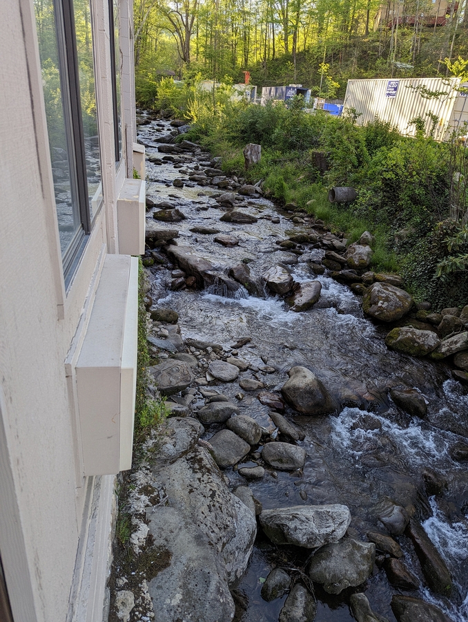2023-04-18 01 Stream behind our room, Sidney James Hotel, Gatlinburg TN.jpg