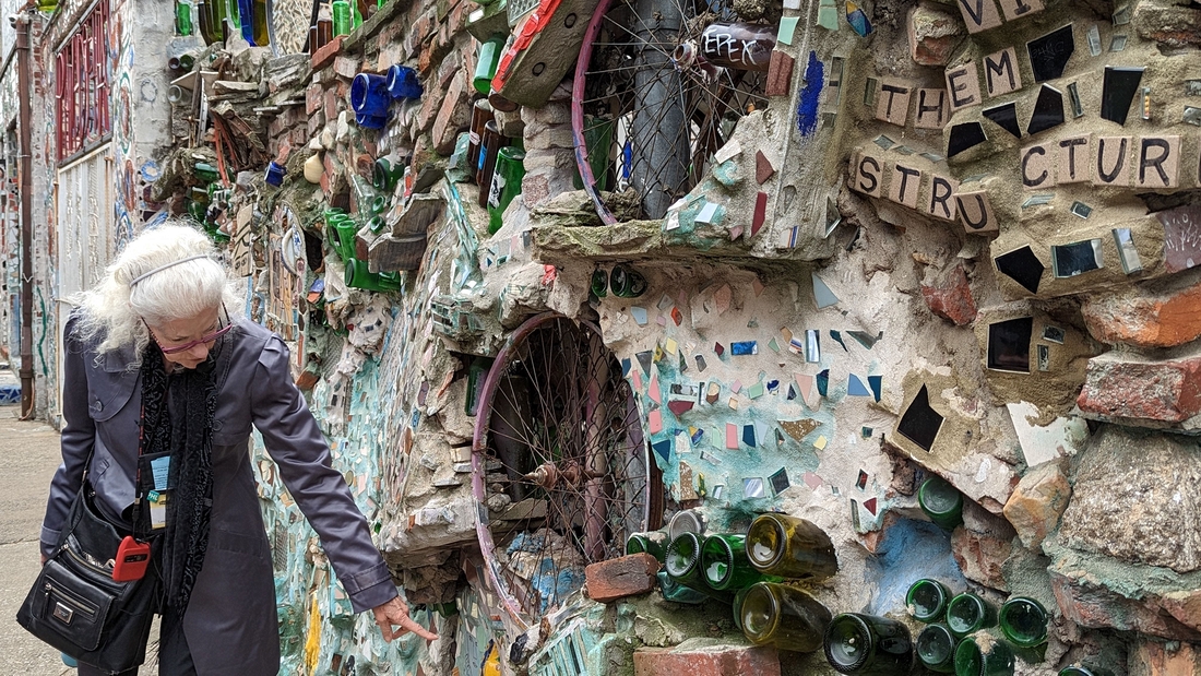 2023-05-09 152 Magic Gardens, Philadelphia.jpg