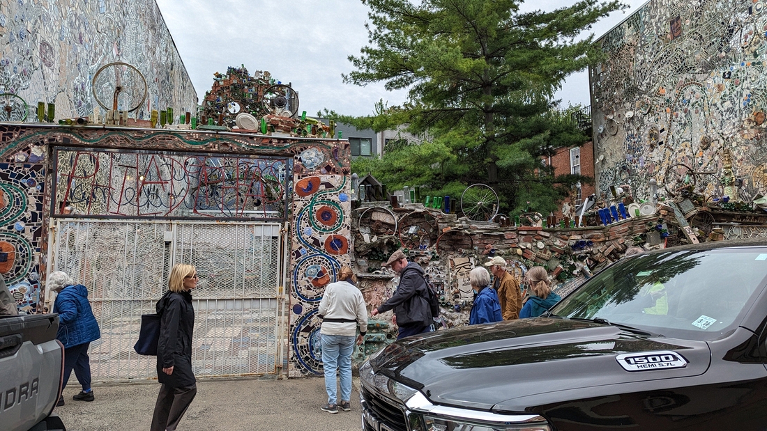 2023-05-09 163 Magic Gardens, Philadelphia.jpg