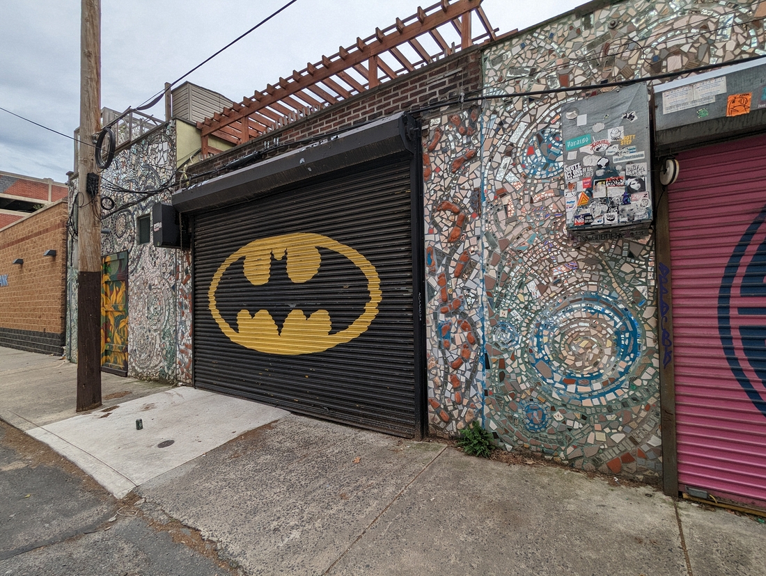 2023-05-09 178 The Bat Garage, Philadelphia.jpg