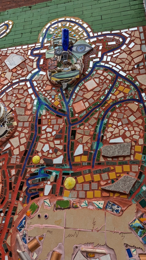 2023-05-09 222 Detail - Isaiah Zagar Mosaics, Magic Gardens, Philadelphia.jpg