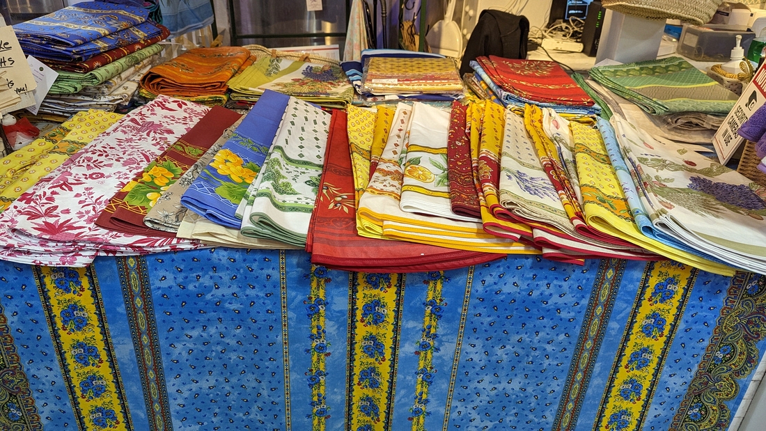 2023-05-09 248 Contessa's French Linens, Reading Terminal Market, Philadelphia.jpg