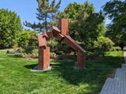 2023-05-10 162 Arpeggio III (2005), Bruce Beasley; Grounds for Sculpture, Hamilton NJ.jpg