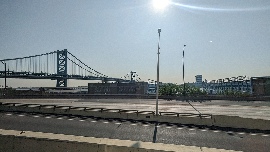 2023-05-11 002 Benjamin Franklin Bridge, on the way to Brandywine Museum.jpg